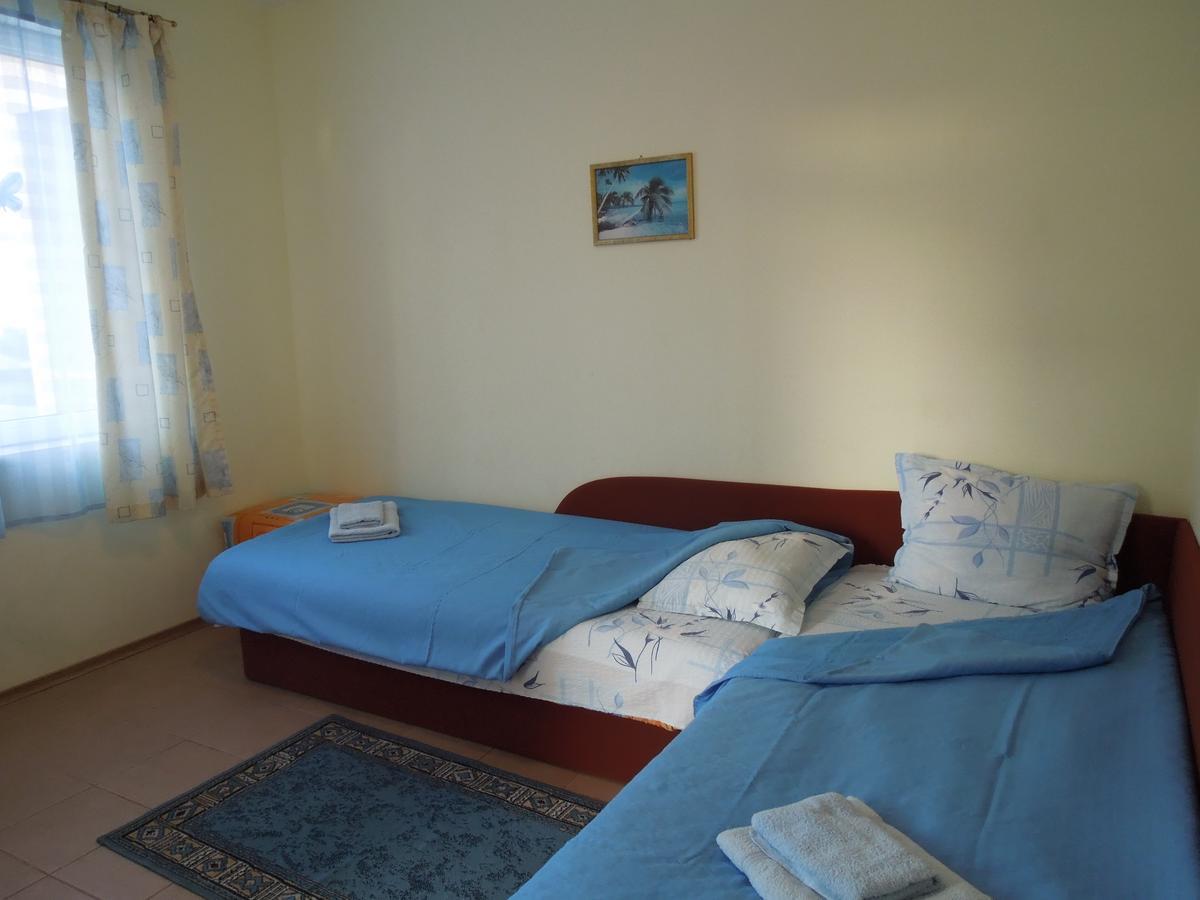 Casa Brava 2 Apartments สวิติ วลัส ภายนอก รูปภาพ